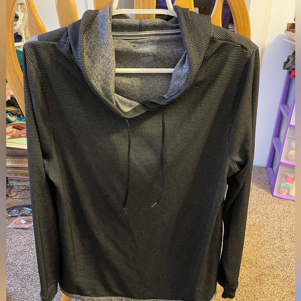Women’s shirt